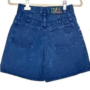 Vintage Stylish Steel Blue Denim Women’s High-Waist Shorts Size 7(Juniors)